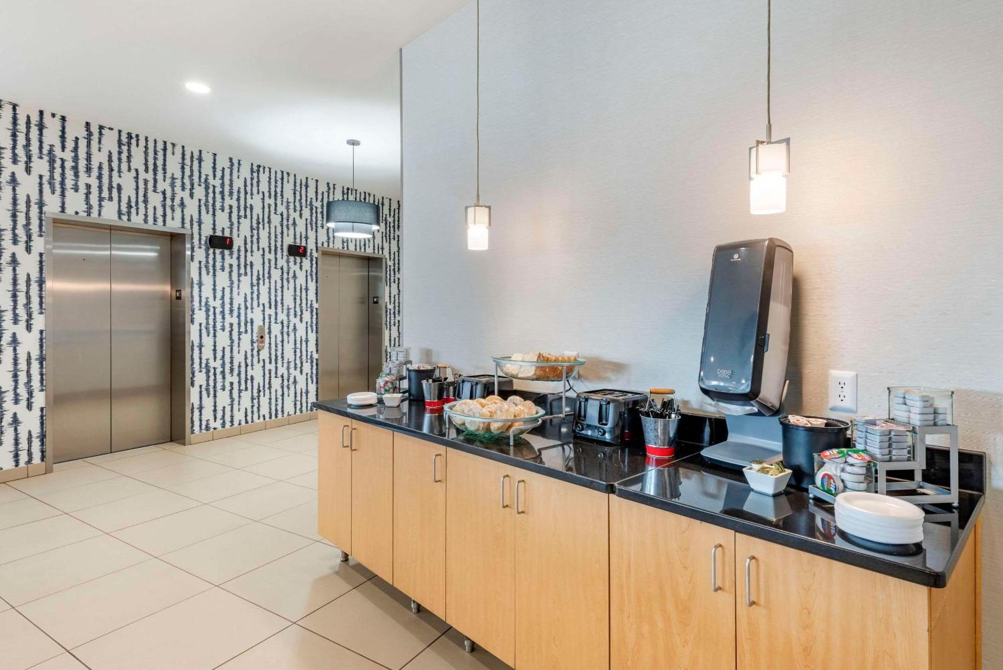 Cambria Hotel Minneapolis Maple Grove Εξωτερικό φωτογραφία