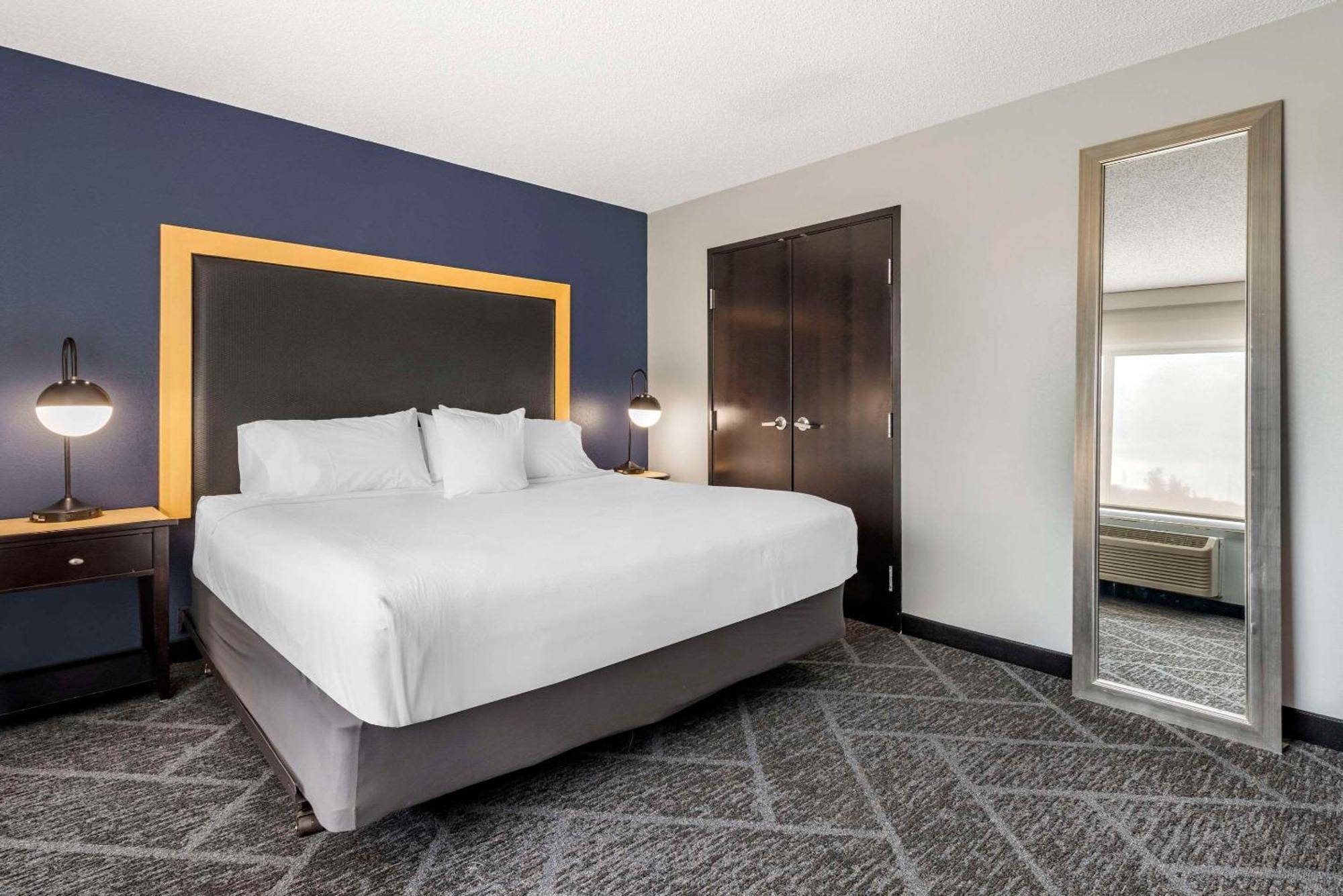 Cambria Hotel Minneapolis Maple Grove Εξωτερικό φωτογραφία